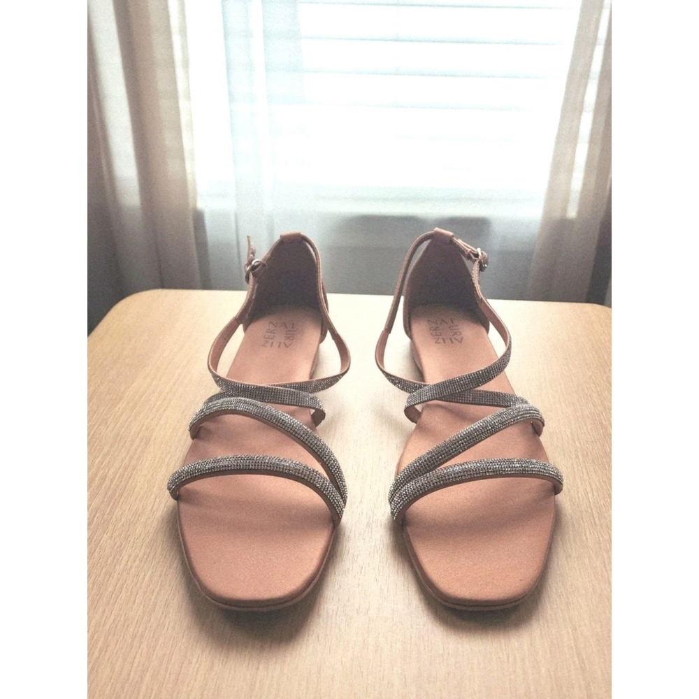 Naturalizer Women Strappy Flat ELegant Sandal SZ 9 WIDE BROWN BRONZE Embellished - Picture 9 of 14